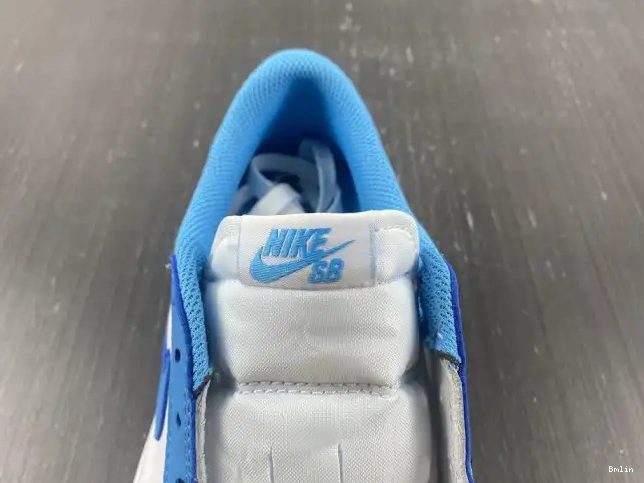 Bmlin Air Low UNC 1 Nike Jordan x SB CJ7891-401 0502
